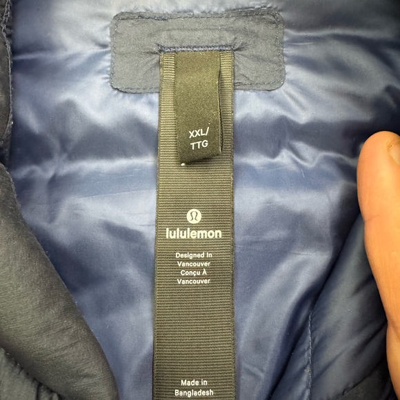 Lululemon Athletica Navy Quilted Vest - Picture 5 of 5